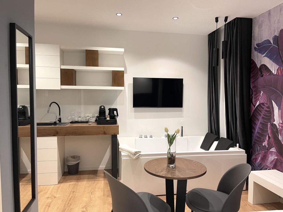 Residenze Chamur- Grattacielo Palermo Buitenkant foto