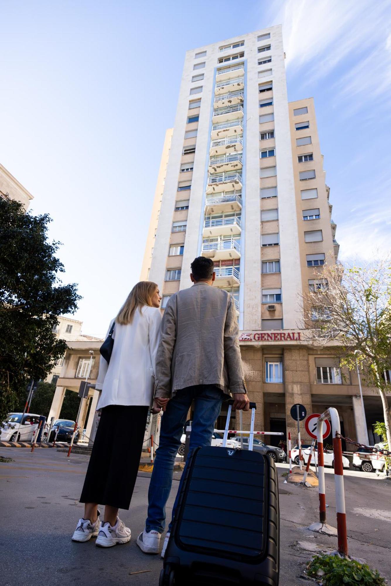 Residenze Chamur- Grattacielo Palermo Buitenkant foto